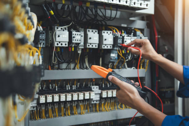 Best 24-Hour Electrician  in Mackinaw, IL